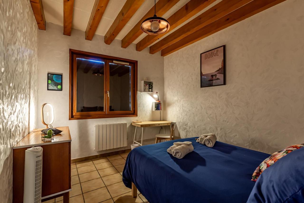 Grand appartement avec vue au calme, Lyon à 25km Communay Esterno foto